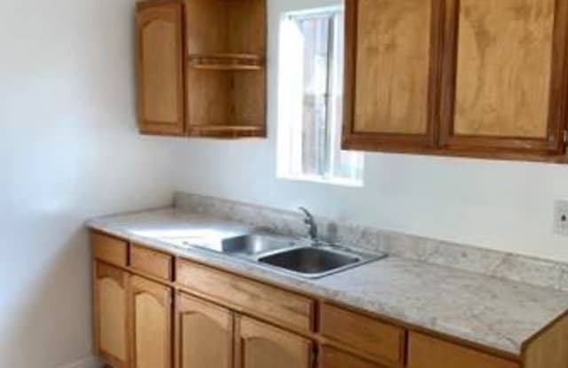 2821 Sierra St 6 - 2821 Sierra Street, Los Angeles, CA 90031