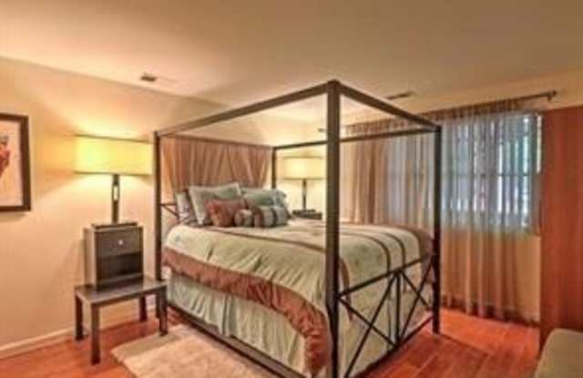 843 NE Artwood Road NE unit: 843 photos photos 843 NE Artwood Road NE unit: 843 photos photos