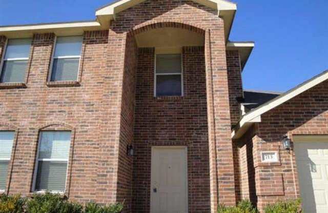 713 Hanceville Way Gallery 2