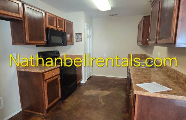 2335-2337 Kimberly Dr Gallery 4