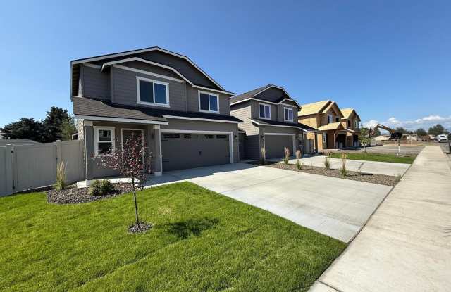 Be the First to Live Here! Stunning New 3BR/2.5BA Townhouse! - 4704 West Oak Avenue, Yakima, WA 98903