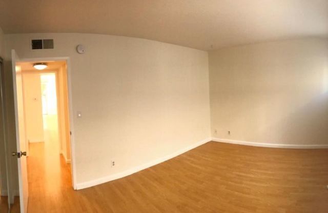 4401 Kraft Avenue Gallery 4