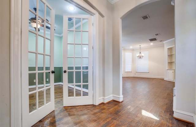 5939 La Vista Drive Gallery 3