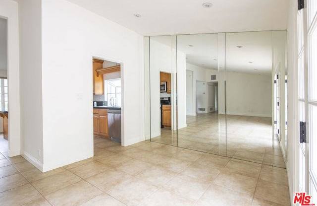 20546 Miranda Place - 20546 Miranda Place, Los Angeles, CA 91367