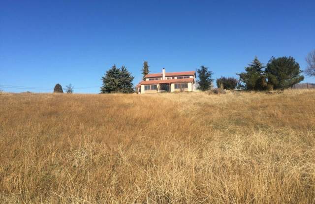23344 Clover Spring Road - 23344 Clover Spring Road, Golden Hills, CA 93561