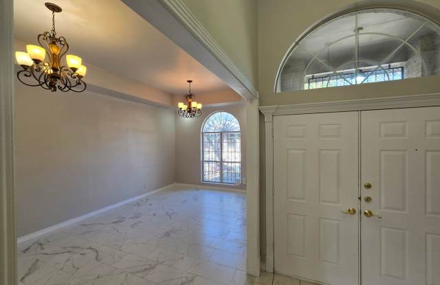 Cross Country - Four Bedroom Gallery 4