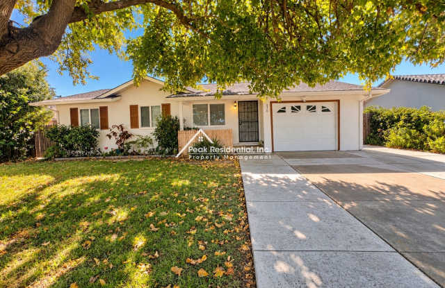 North Highlands 3bd/1.5ba House with 1 Car Garage Gallery 3