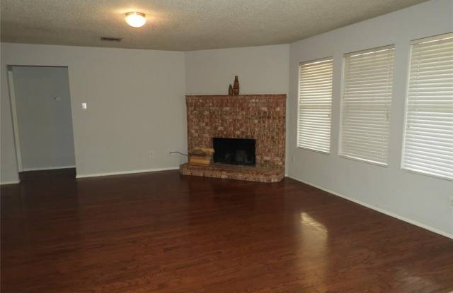 9509 George Bush Drive Gallery 2