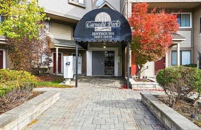 26823 W CARNEGIE PARK Drive - 26823 West Carnegie Park Drive, Southfield, MI 48034