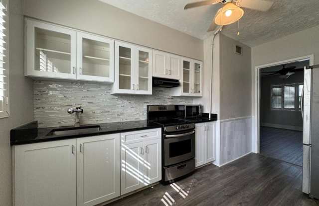 2/1 Condo in Daytona Beach Gallery 3