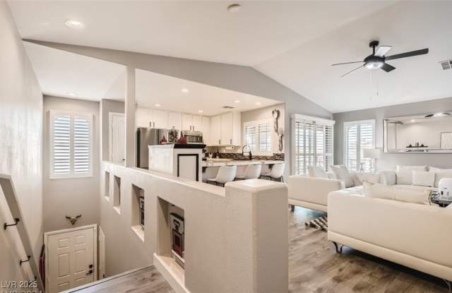 7250 Diamond Canyon Lane photos photos