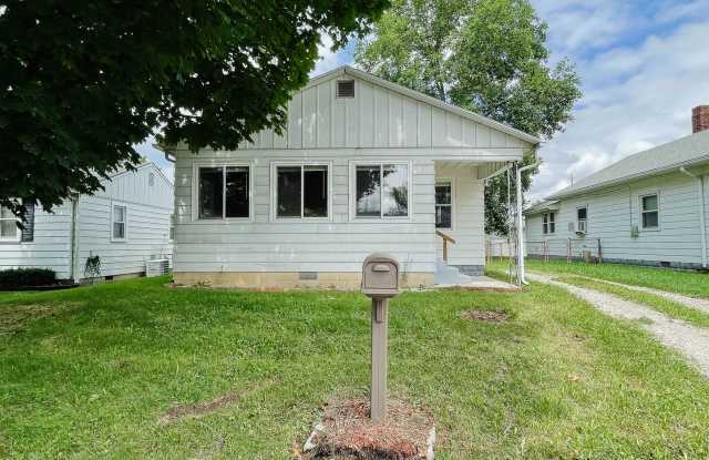 Garage and Fence photos photos