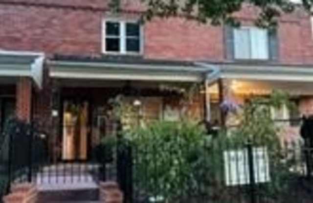 3303 AMES Street NE Gallery 1