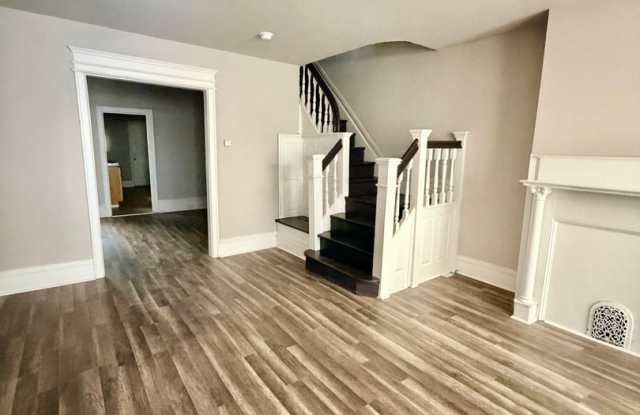 Available-Now, Pet-Friendly 3-Bedroom Home in Haddington photos photos