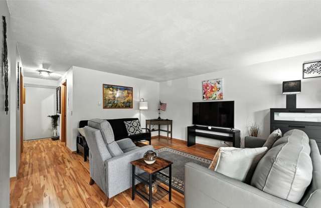 444 S State St Apt 417 - 444 South State Street, Bellingham, WA 98225