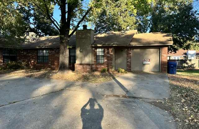 1319 Southridge Court Gallery 1