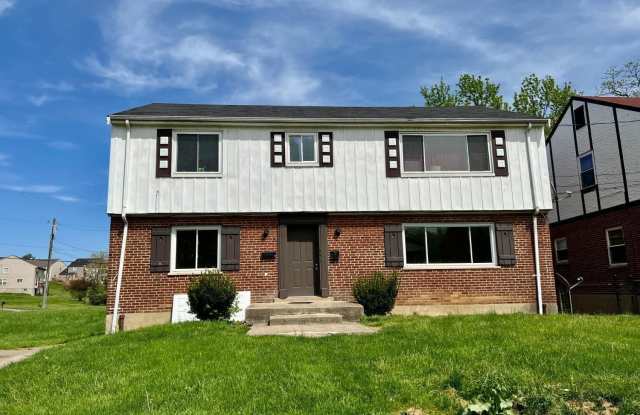 5510 Newfield Avenue photos photos
