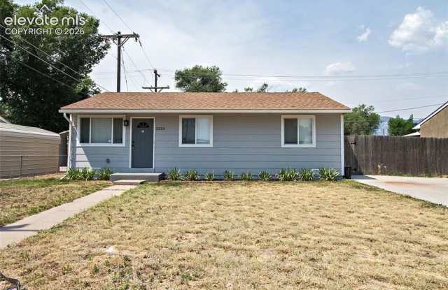 2226 Bison Drive photos photos