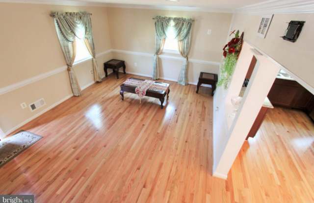 3433 BEALE CT Gallery 4