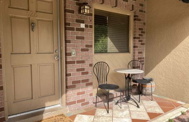 526 Camino Court Gallery 2