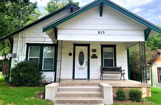 815 Haynes Street - 815 Haynes Street, Denton, TX 76201 815 Haynes Street - 815 Haynes Street, Denton, TX 76201