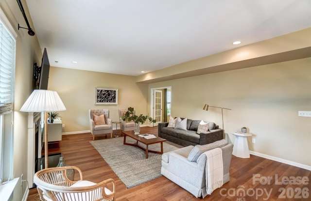 1467 Olive Hill Avenue NW Gallery 3