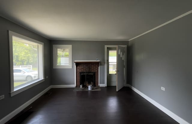 1101 Ward Pl Gallery 3