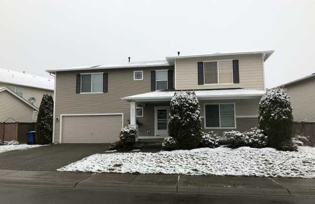16934 South East 182nd Plaza - 16934 SE 182nd Pl, Fairwood, WA 98058