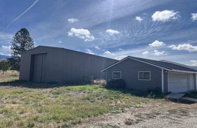 4031 Sunnyside Cemetery Road Gallery 2