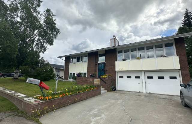 2Bed/1Ba/1Car Amazing Apartment on Riverview Dr., All Util. Includ., sorry no pets. photos photos 2Bed/1Ba/1Car Amazing Apartment on Riverview Dr., All Util. Includ., sorry no pets. photos photos
