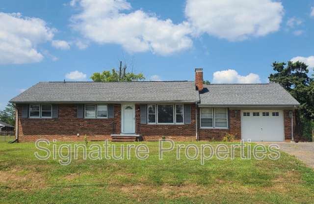 204 Mount Pleasant Blvd photos photos