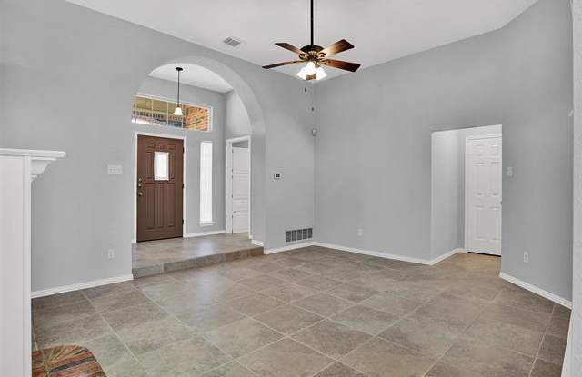 4801 Justin Drive Gallery 2