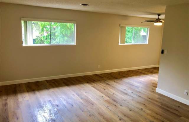 149 N Mountain Gallery 4