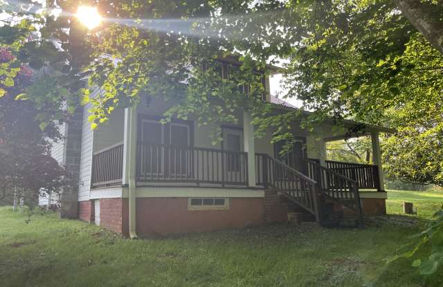 250 Hobson Branch Rd. Gallery 2