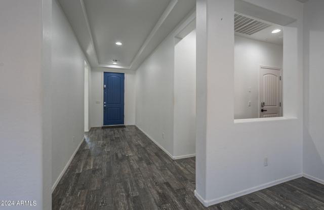3412 E PLUM Street Gallery 4