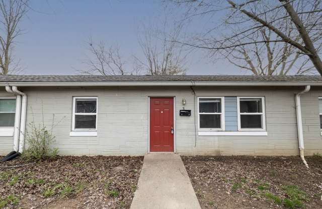 2 Bed, 1 Bath Pet-Friendly Apartment with Shared Yard - 1254 West 23rd Street, Indianapolis, IN 46208