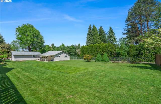Beautifully renovated single family home on extra-large lot with shop. photos photos