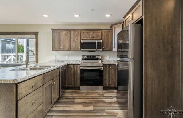 MODERN TOWN HOMES WITH IN-UNIT LAUNDRY photos photos