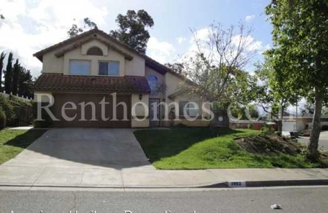 1992 Rachelle Place - 1992 Rachelle Place, Escondido, CA 92025