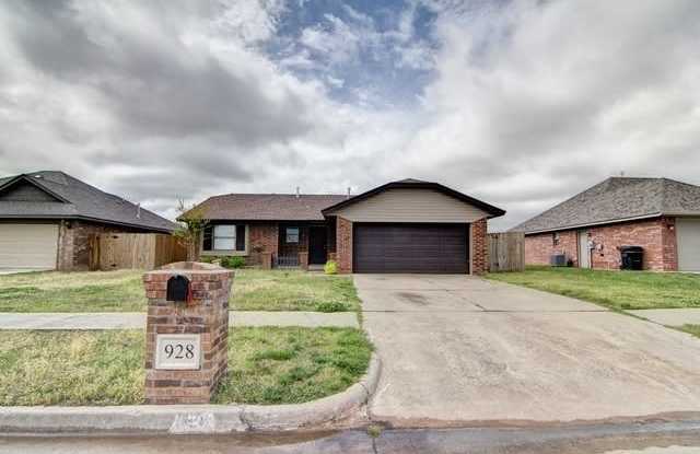 Charming 3 Bedroom Home in Moore! photos photos Charming 3 Bedroom Home in Moore! photos photos