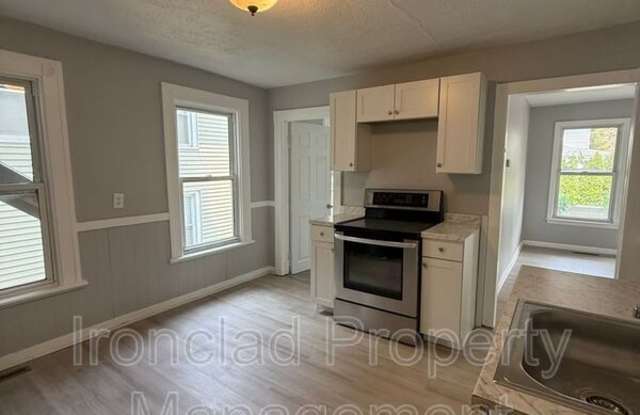 166 Foster Street photos photos