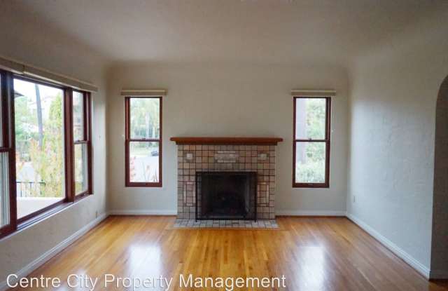 5073 Canterbury Drive Gallery 4