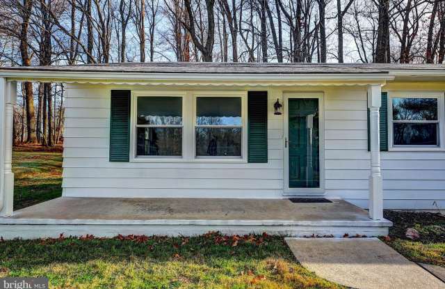 2005 CYPRESS DR Gallery 2