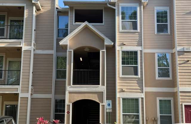 2015 ERVING CIRCLE - 2015 Erving Circle, Ocoee, FL 34761