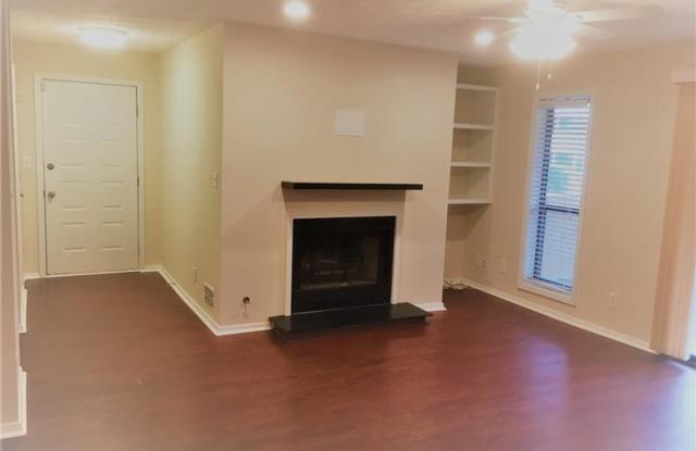 703 Wynnes Ridge Circle SE Gallery 3