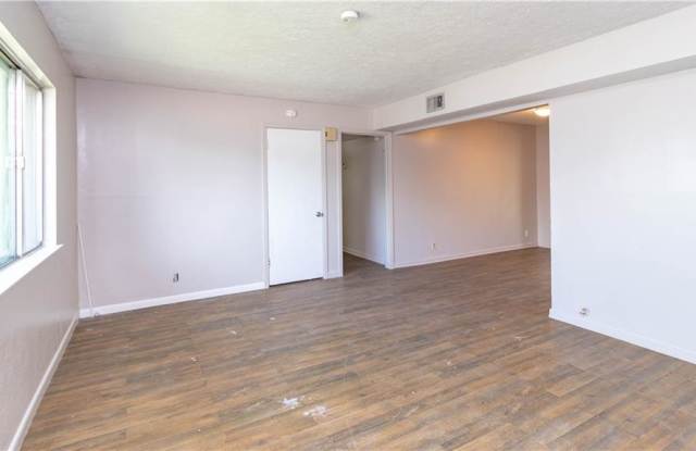 6329 Whitaker Dr Gallery 2