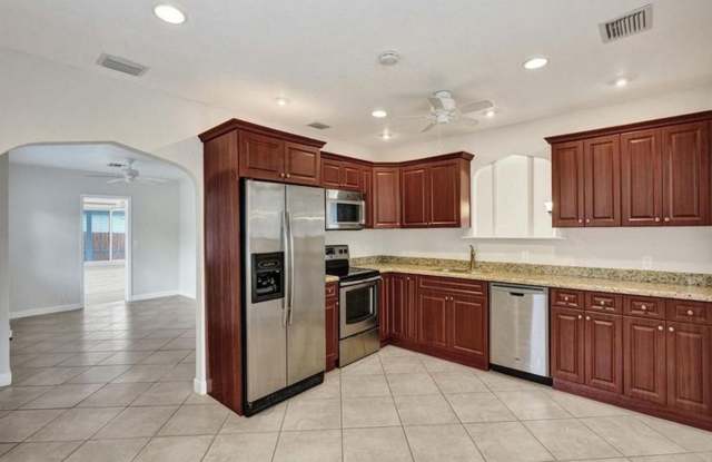 146 Euclid Boulevard, Lantana, FL 33462 photos photos