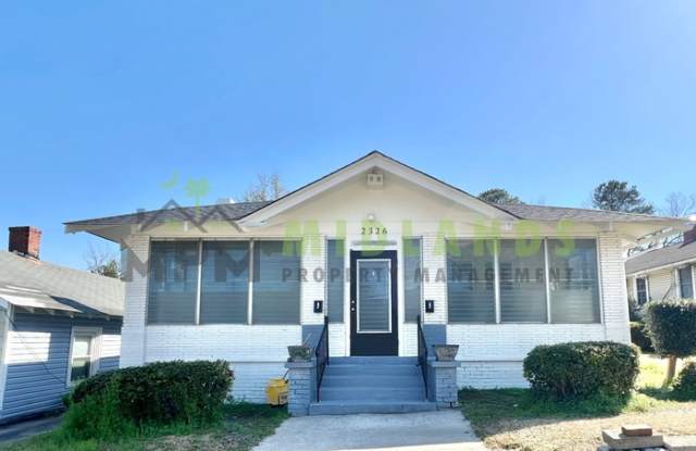 2326 Stark Street photos photos