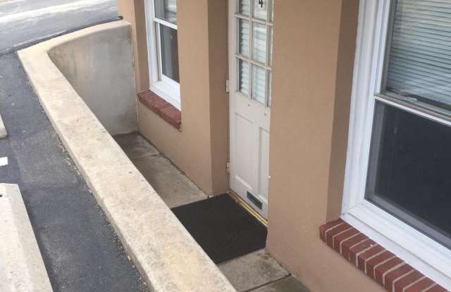 737 W CHESTER PIKE NO. 4 photos photos