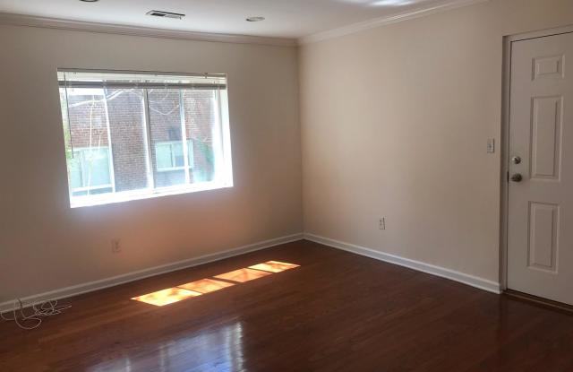 4130 4TH STREET SE Gallery 2